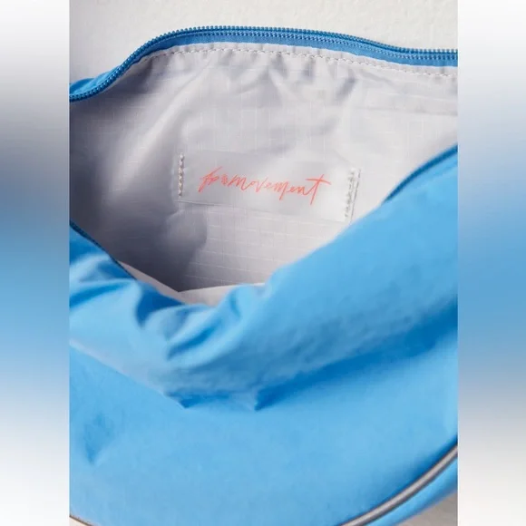 NWT Free people Blue Crossbody Bag with Black Strap-NEW with tags - Picture 3 of 6